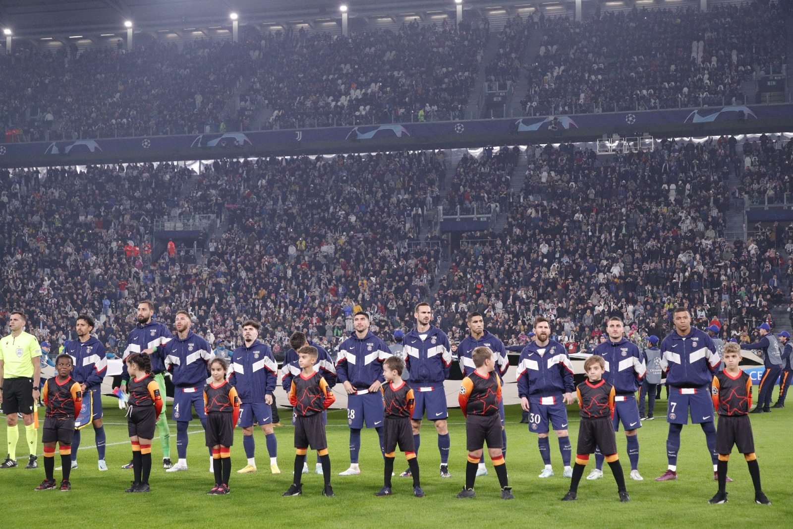 J C Juventus Turin Psg Les Titis Du Psg