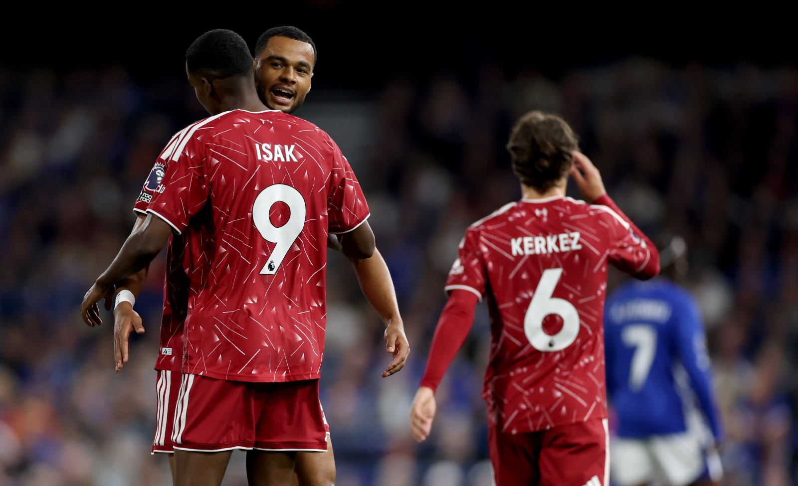 Isak 🤝 Gakpo ✖️2⃣