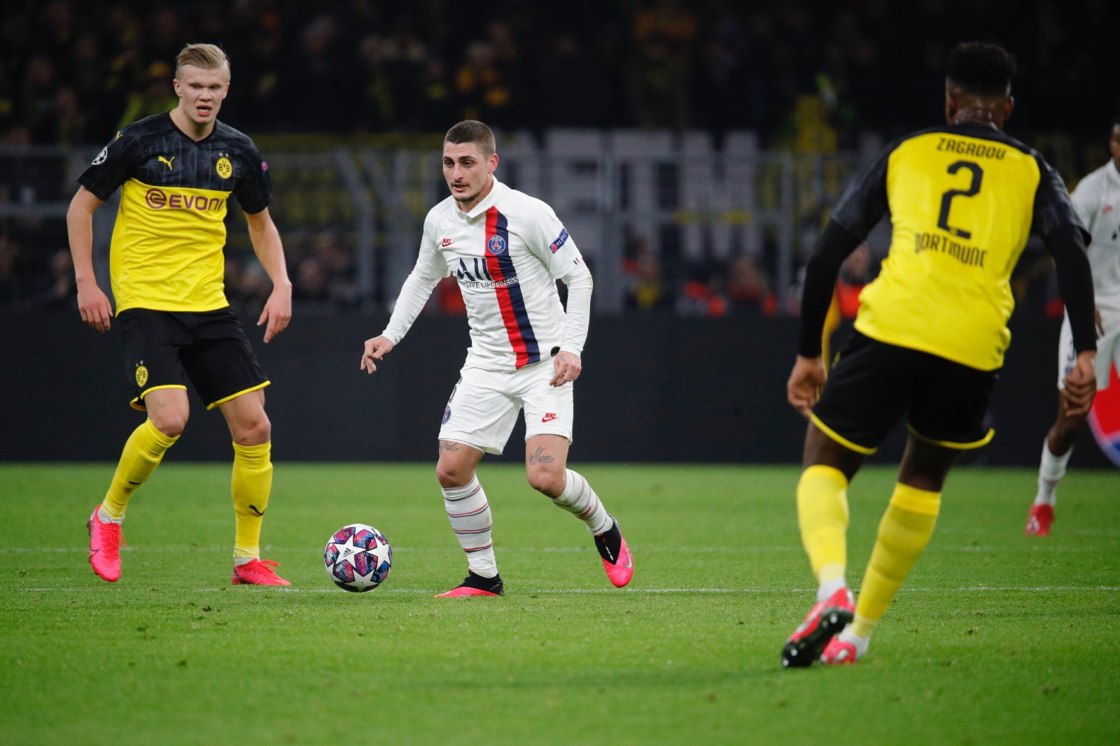 Borussia Dortmund V Paris Saint-Germain